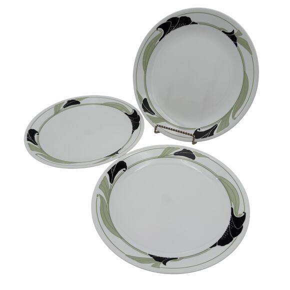 Vintage Dinner Plates Corelle Black Orchid Set of 3 - Picture 3 of 12
